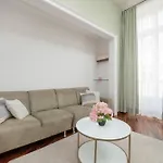 Gustowny Z 2 Sypialniami W Lodzi By Renters Apartment *