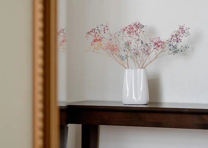 Gustowny Z 2 Sypialniami W Lodzi By Renters * Łódź