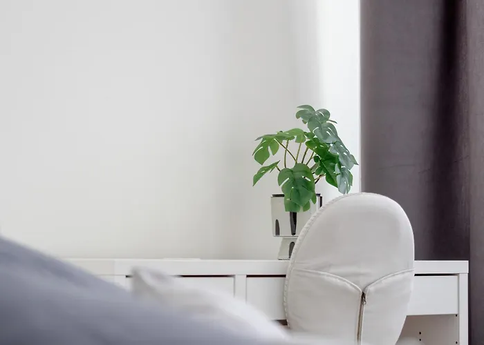 Gustowny Z 2 Sypialniami W Lodzi By Renters * Łódź