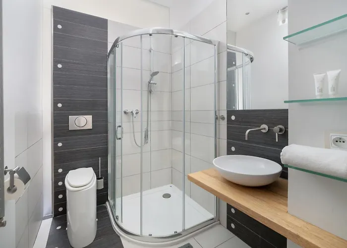 Gustowny Z 2 Sypialniami W Lodzi By Renters Łódź